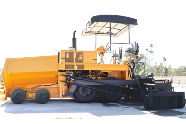 Hydrostatic Asphalt Paver Finisher